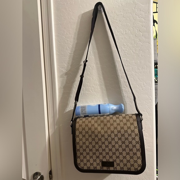 LARGE Gucci GG Canvas Flap Messenger Bag - Picture 2 of 8